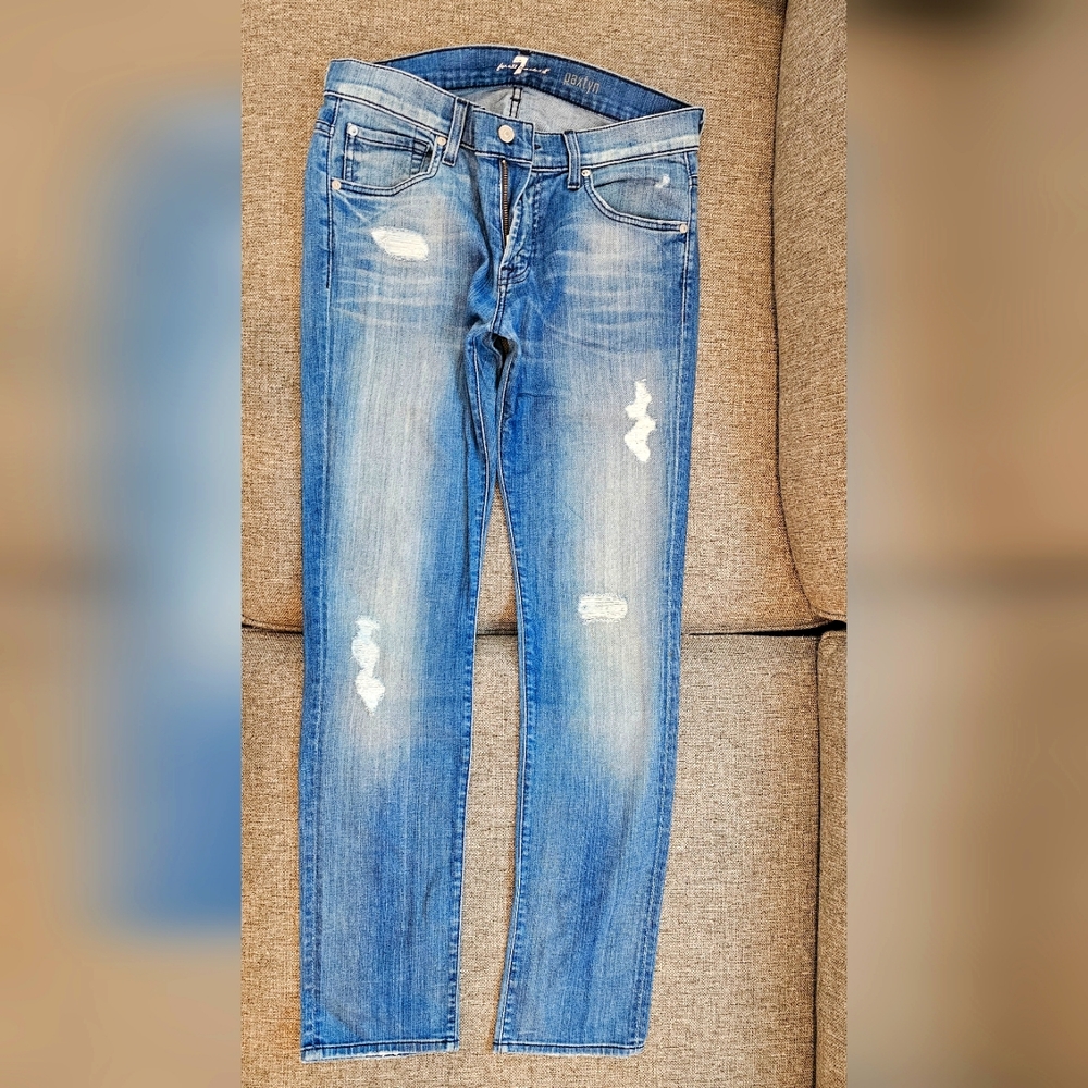 7 For All Mankind size 31 skinny jeans